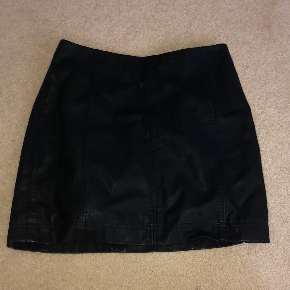 NEVER WORN free people vegan leather skirt